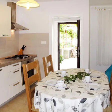 度假居 Antica By Interhome