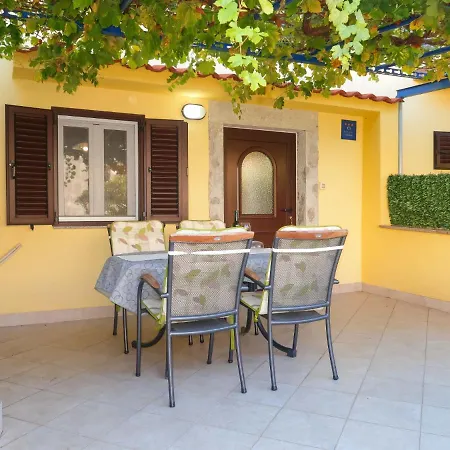 Antica By Interhome 度假居