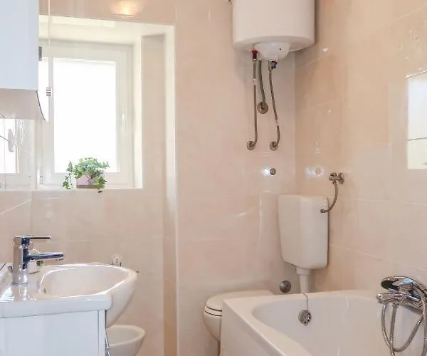 Antica By Interhome Punat