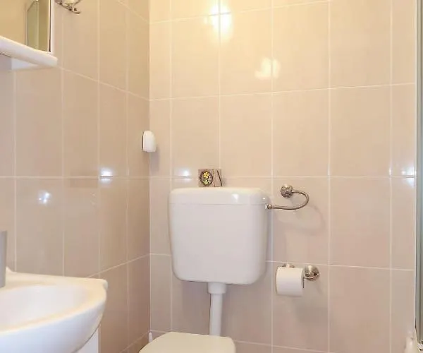 Antica By Interhome Punat