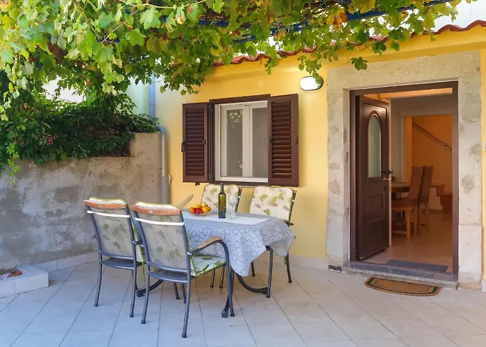 Vakantiehuis Antica By Interhome Punat